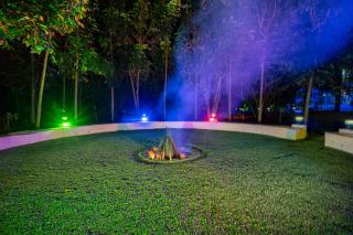 Alaya Stays APR Pet-Friendly One-Room Suites with Swimming Pool - 9