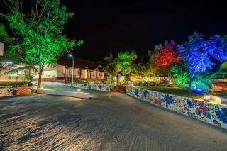 Alaya Stays APR Pet-Friendly One-Room Suites with Swimming Pool - 4