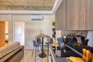 Gabriel's - 2 bedroom Apartment by Solea Holiday Homes - 4