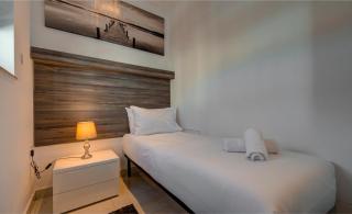 3BR Penthouse with private Jacuzzi in St Julians by 360 Estates - 3