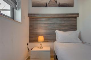 3BR Penthouse with private Jacuzzi in St Julians by 360 Estates - 7