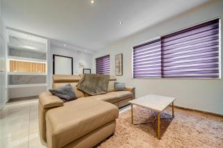 3BR Penthouse with private Jacuzzi in St Julians by 360 Estates - 2