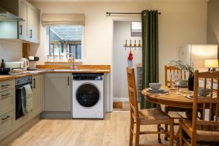 Stunning 2 Bedroom Home in Bourton-on-the-Water - 8