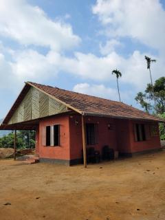 Dream Acres Mud House - 4