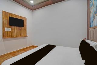 Hotel OThe Signature Stay Guest House - 1