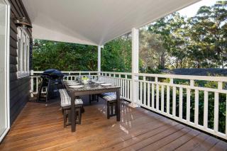 This Is It - stylish 4-bedroom Vincentia retreat - 2