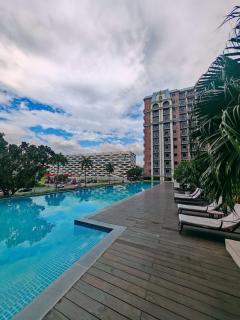 1BR near the Airport - 9