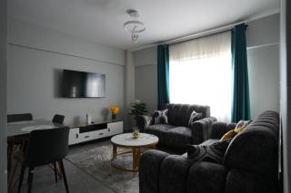 Modern 2-Bedroom Apartment Near Kisumu CBD, Free WiFi, Parking & Security - 4