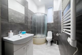 Mostowa Standard Apartment by BookingHost - 6