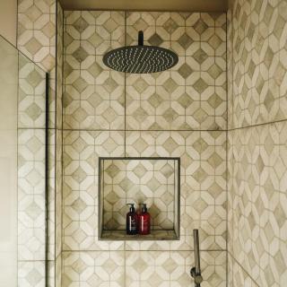 Schoolhouse Snug - 8