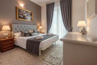 Hotel Gabicce Mare Plaza - 0