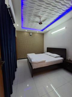 Luxury 6Bedrooms villa in Islamabad - 2