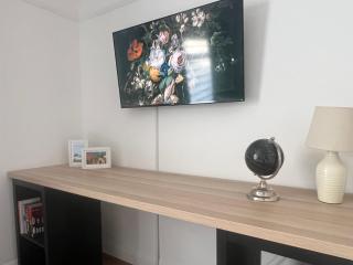 Liverpool Daffodil House - 3 Bed - Close to Sefton Park & Lark Lane - 4