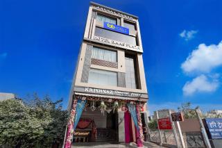 FabHotel Raas Plaza - 6