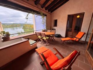 Palau de Miravet, casa monumento y galería de arte frente al río Ebro - 5