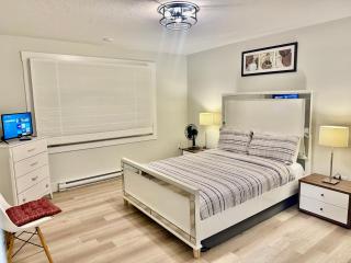 Platinum Homes Stylish 3BR Home Near Moncton, Dieppe Airport Free Parking - 8