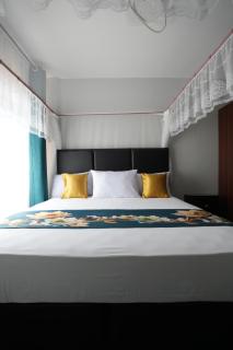 Modern 2-Bedroom Apartment Near Kisumu CBD, Free WiFi, Parking & Security - 2