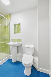 Lovely Budget Double Studio in Central Nottingham - 2