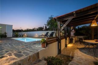 Villa Verona Pool - 8