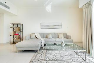 Full Marina View 2 Bedroom at Damac Heights - 8