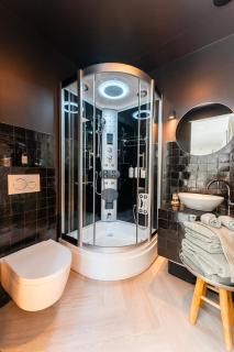 The Gentle Arch Schiphol Amsterdam - 9