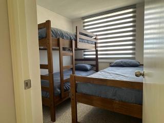 Departamento 8vo piso con piscina con orientación oriente cercano a playa El Faro - 5