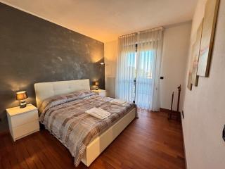 A due passi dal centro - 7