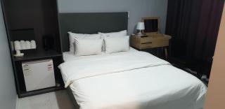 JI Boutique Hotel - 9