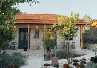 Siren Village Living - 3