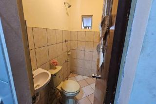 Barelle Hostel, Coffee and Wine Bar - 1