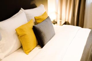 Historic Old Town Living - Smardan Street Studios - 2