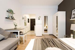 Historic Old Town Living - Smardan Street Studios - 6