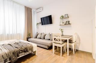 Historic Old Town Living - Smardan Street Studios - 3