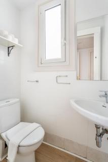 The Collection Barcelona - Paseo de Gracia 5BD and 3BTH for 10 with Terrace - 2