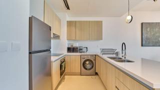 Seafront 1 Bedroom Apartment in Al Zorah - 5