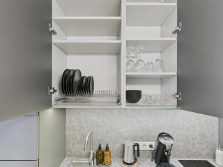 1BR Riga City Centre apartment, with bath & desk - 7