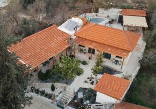 Siren Village Living - 7