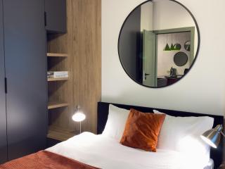 Urban Apartments Global Loft 17th Floor No 17 - Free Garage - Self Check-in - No deposit - 4