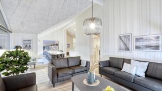 Villavilla 762 - Trams Am See, Deutschland - 1