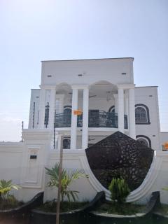 Miky Hillside Lodge - 8