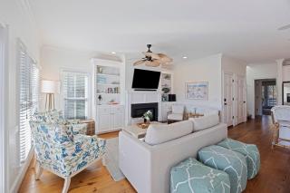 YH13: 13 Yacht Harbor - 4