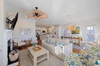 YH13: 13 Yacht Harbor - 3