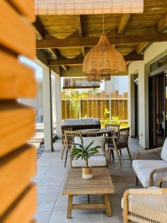 Villa avec Piscine & Jacuzzi privé, à Ste Suzanne - 6