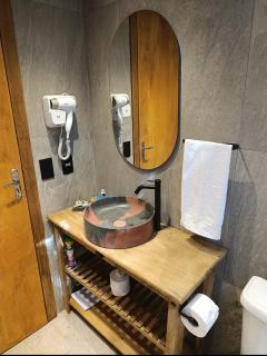 Cabana automatizada com vista para a lagoa - 1