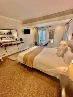 Spacious Private Suite in Central Morningside - 1