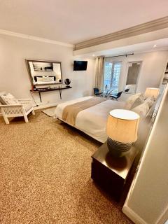 Spacious Private Suite in Central Morningside - 2