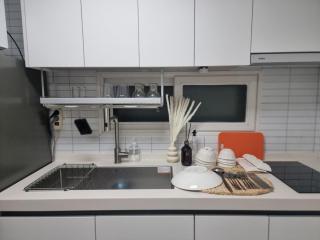 Opening Special Sale! 15 Min to Seongsu Station - 1