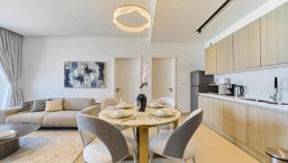 Elegant 1BR with Beach View in Al Zorah - 7