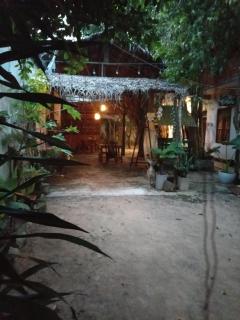 Surf Kin Garden Inn - 4