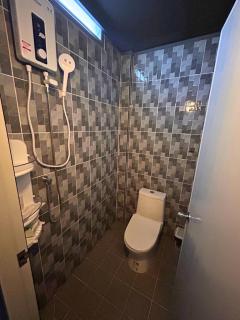 Munchies Bed & Breakfast - 9